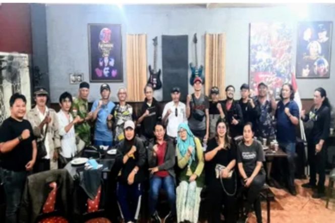 
					Menyongsong Hari Pers Nasional 2025, Puluhan Wartawan Depok Bersatu Bentuk Rapat Kerja