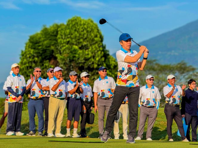 
					Dedie Rachim Akhiri Rangkaian HJB ke-543 dengan Turnamen Golf