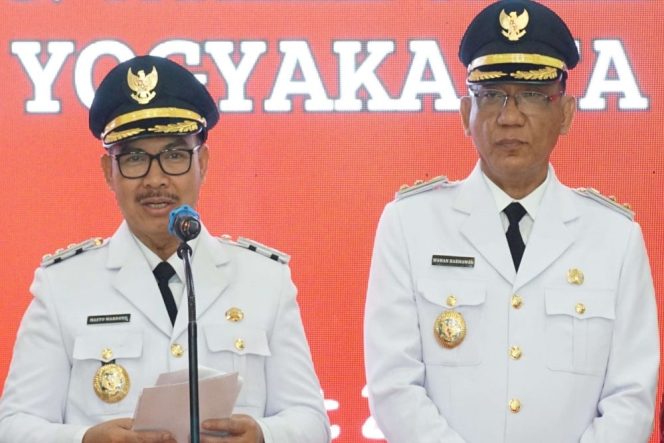 
					Tolak Mobil Dinas Senilai Rp3 Miliar, Wali Kota Yogyakarta Pilih Beli 600 Gerobak Sampah   