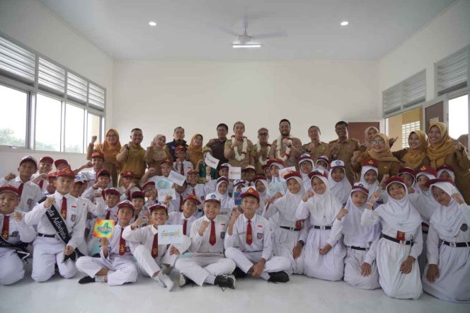 
					Hadiri Peresmian SDN Cimanggu dan Kencana 1, Komisi IV DPRD Kota Bogor Minta Pemkot Komitmen Tingkatkan Mutu Pendidikan