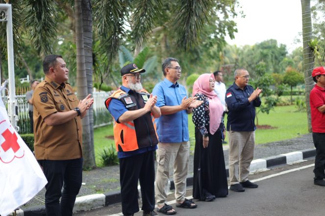 
					Bantuan Kemanusiaan dari Bupati Bogor untuk Korban Longsor di Kabupaten Bandung Barat   