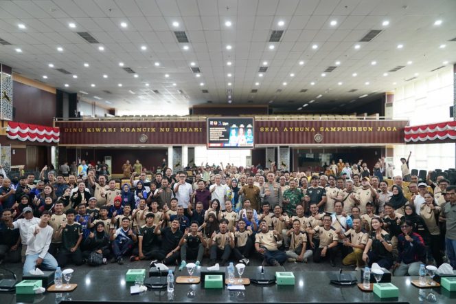 
					Ketua DPRD Bogor Bakar Semangat Kontingen Porprov Jabar 2026, Bogor 100 Menyala Terus!