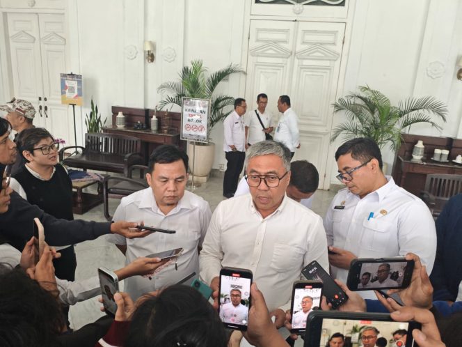 
					Hadiri Rapat Koordinasi, Ketua DPRD Kota Bogor Dukung Langkah Pemkot Bogor Jaga Kondusifitas Jelang Ramadhan